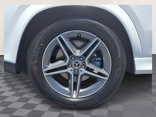 new 2026 Mercedes-Benz GLE 350 car, priced at $77,454