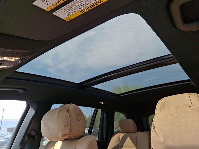 new 2026 Mercedes-Benz GLS 450 car, priced at $105,369