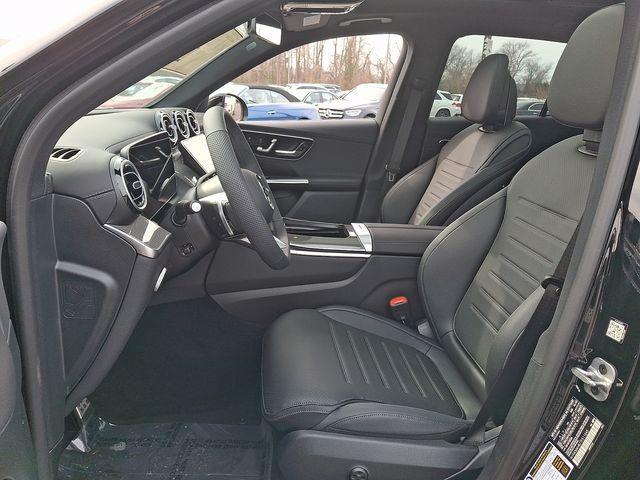 new 2026 Mercedes-Benz GLC 300 car, priced at $58,585