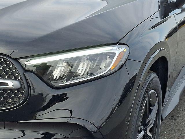 new 2026 Mercedes-Benz GLC 300 car, priced at $58,585