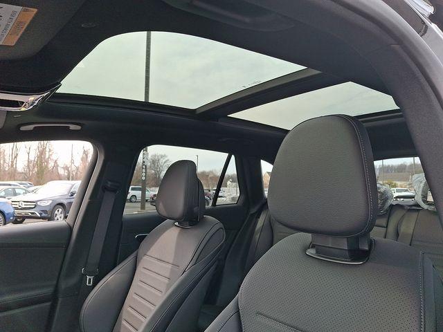 new 2026 Mercedes-Benz GLC 300 car, priced at $58,585