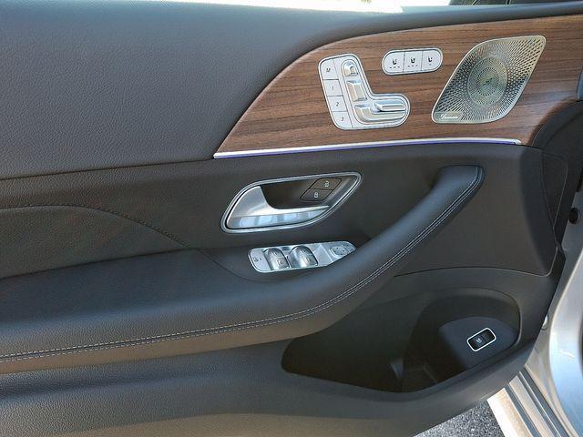 new 2026 Mercedes-Benz GLE 450 car, priced at $81,010