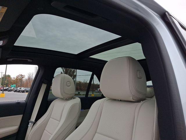 new 2026 Mercedes-Benz GLE 350 car, priced at $75,750