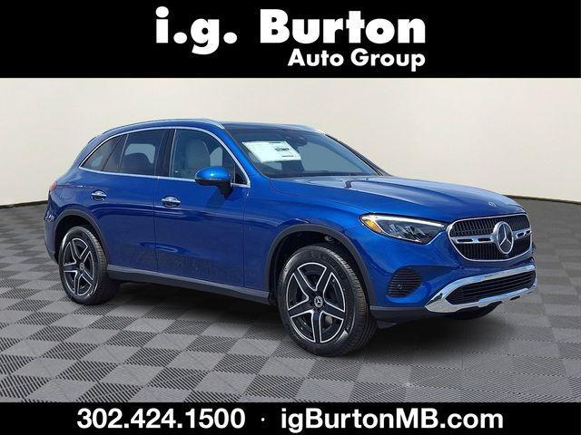 new 2026 Mercedes-Benz GLC 300 car, priced at $62,219