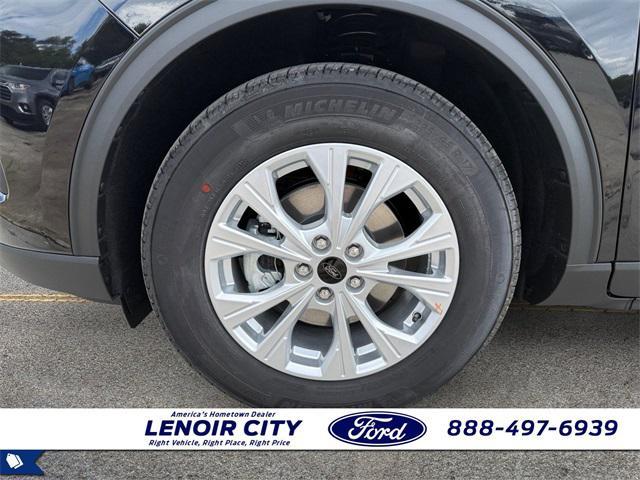 new 2025 Ford Escape car, priced at $28,174