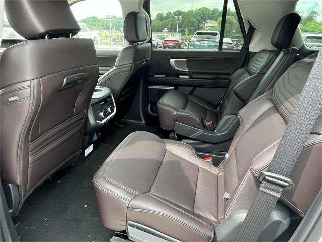 new 2025 Ford Expedition car, priced at $89,435