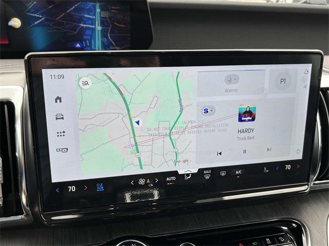 new 2025 Ford Expedition car, priced at $89,435