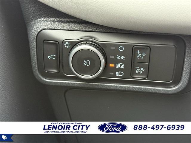 new 2025 Ford Explorer car, priced at $41,070