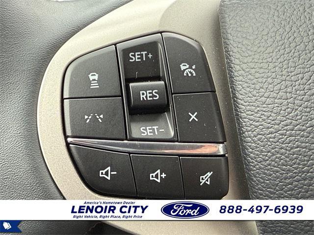 new 2025 Ford Explorer car, priced at $41,070