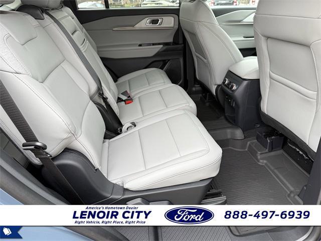 new 2025 Ford Explorer car, priced at $41,070
