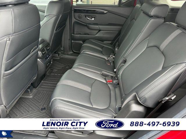 used 2025 Honda Pilot car, priced at $46,900