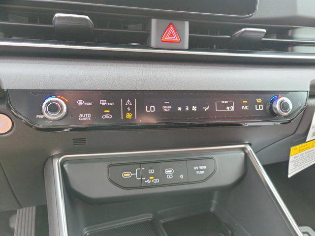 new 2026 Kia Carnival Hybrid car, priced at $45,790