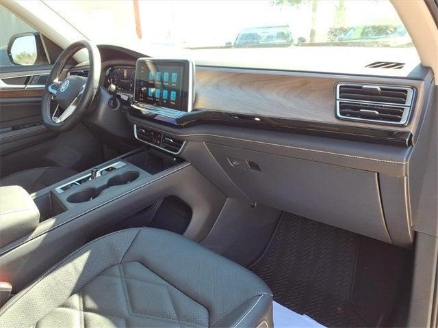 new 2026 Volkswagen Atlas car, priced at $39,016