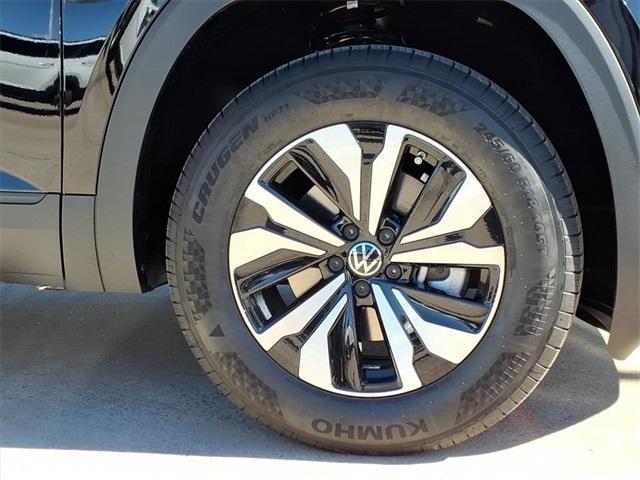 new 2026 Volkswagen Atlas car, priced at $38,027