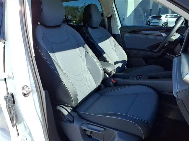 new 2026 Volkswagen Tiguan car, priced at $33,978