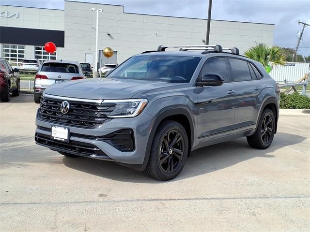 new 2026 Volkswagen Atlas Cross Sport car, priced at $50,298