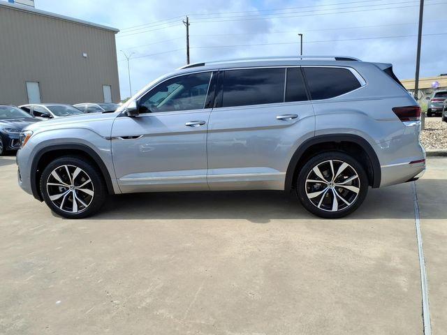 new 2026 Volkswagen Atlas car, priced at $52,533