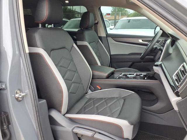 new 2026 Volkswagen Atlas car, priced at $46,205