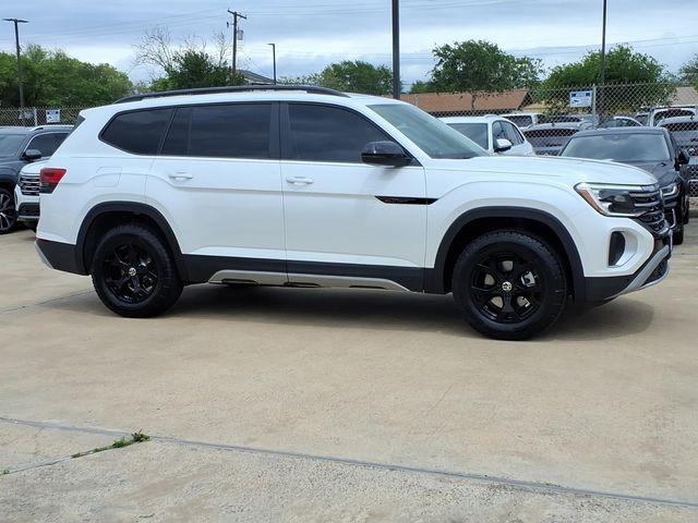 new 2026 Volkswagen Atlas car, priced at $45,955