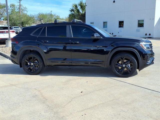 new 2026 Volkswagen Atlas Cross Sport car, priced at $48,209