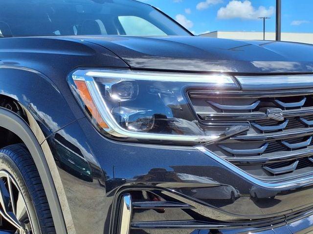 new 2025 Volkswagen Atlas car, priced at $54,395