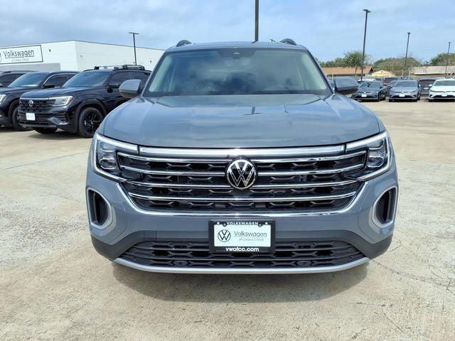 new 2026 Volkswagen Atlas car, priced at $43,724