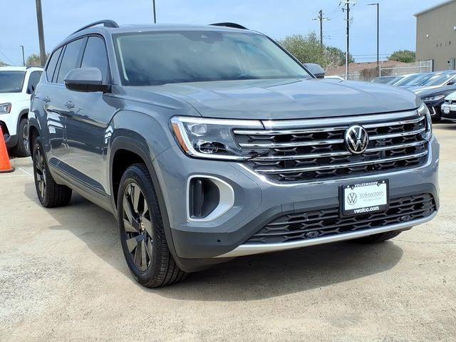 new 2026 Volkswagen Atlas car, priced at $43,724