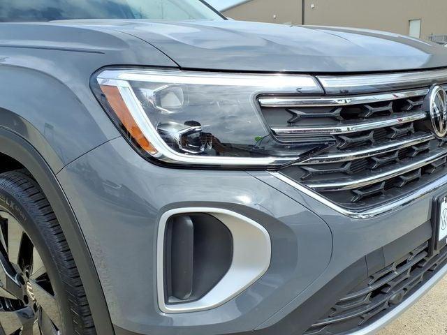 new 2026 Volkswagen Atlas car, priced at $43,724