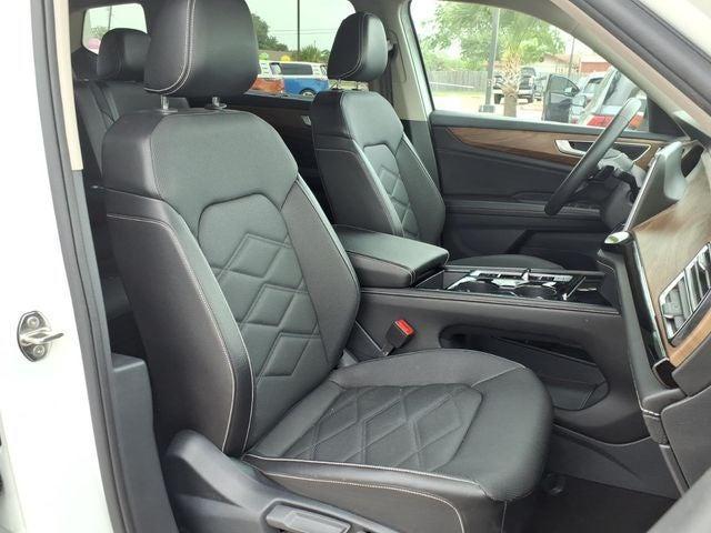 used 2024 Volkswagen Atlas car, priced at $31,995