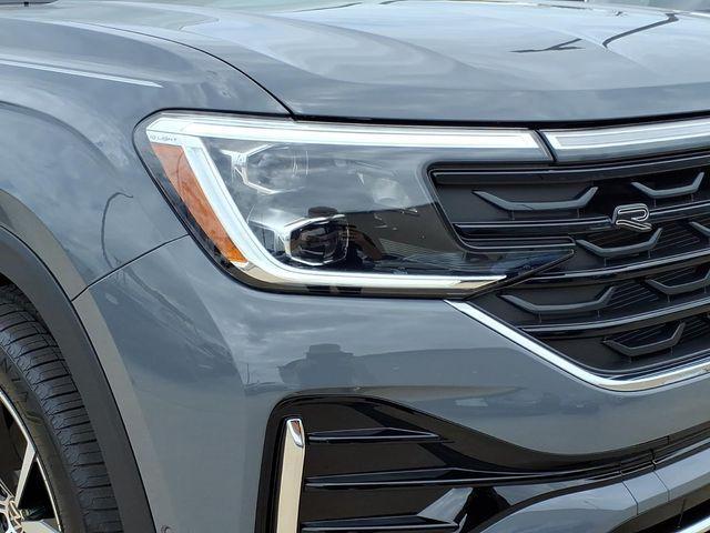 new 2026 Volkswagen Atlas car, priced at $53,483
