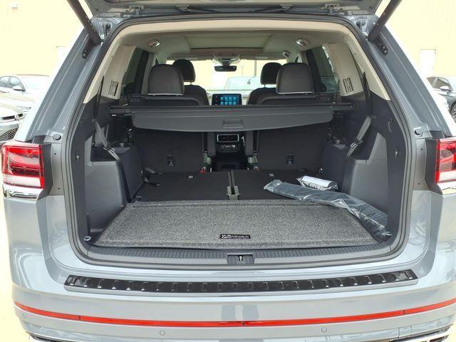 new 2026 Volkswagen Atlas car, priced at $53,483