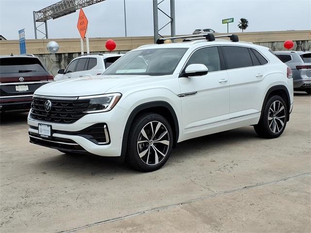 new 2026 Volkswagen Atlas Cross Sport car, priced at $53,258