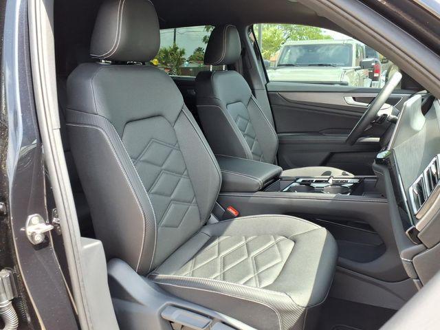 new 2026 Volkswagen Atlas Cross Sport car, priced at $40,619