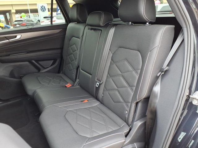 used 2025 Volkswagen Atlas Cross Sport car, priced at $35,995