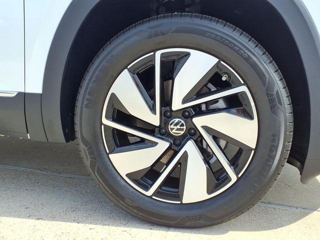 new 2026 Volkswagen Atlas car, priced at $47,790