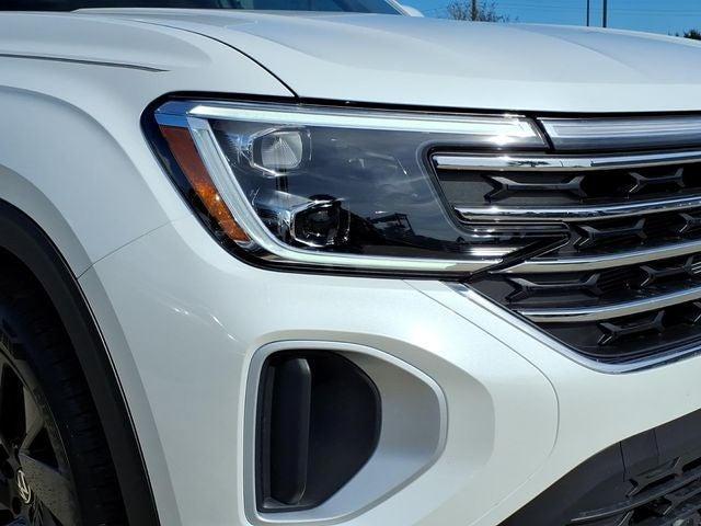 new 2026 Volkswagen Atlas car, priced at $43,372
