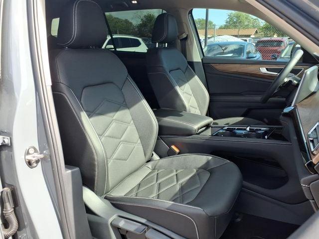 new 2026 Volkswagen Atlas car, priced at $43,195