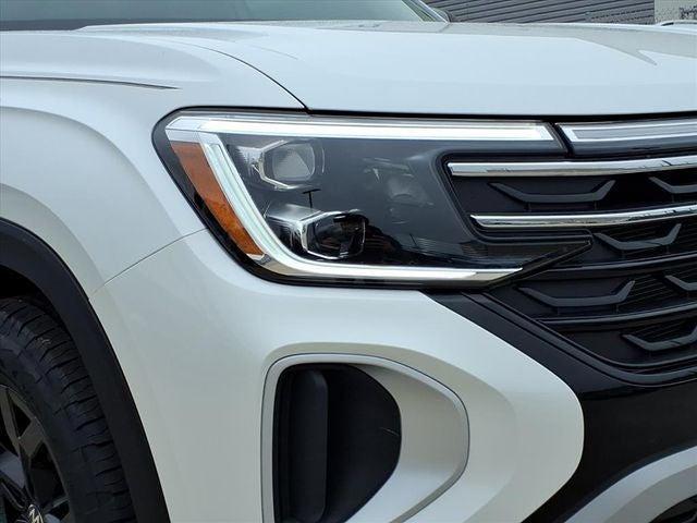 new 2026 Volkswagen Atlas car, priced at $45,384