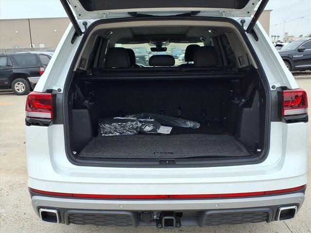 new 2026 Volkswagen Atlas car, priced at $45,384