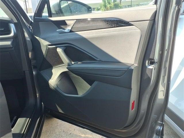 new 2025 Volkswagen Tiguan car, priced at $33,087