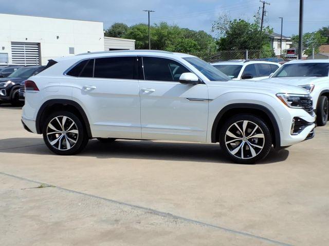 new 2026 Volkswagen Atlas Cross Sport car, priced at $51,769