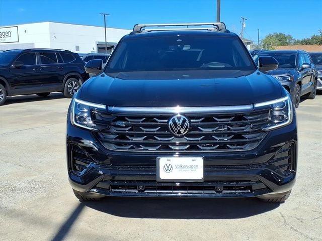 new 2026 Volkswagen Atlas Cross Sport car, priced at $48,561