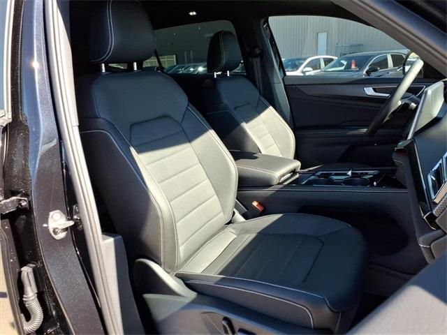 new 2026 Volkswagen Atlas Cross Sport car, priced at $49,861