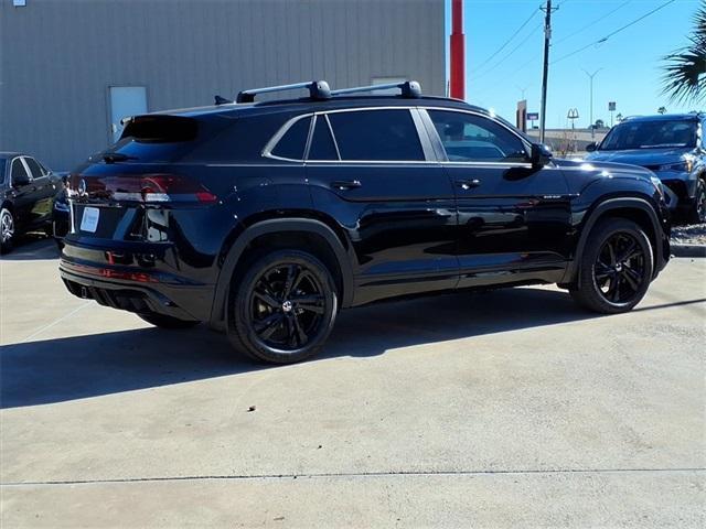 new 2026 Volkswagen Atlas Cross Sport car, priced at $49,861