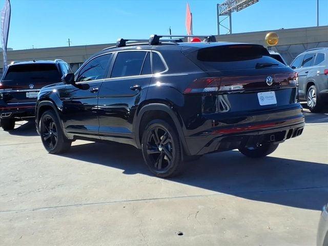new 2026 Volkswagen Atlas Cross Sport car, priced at $48,561