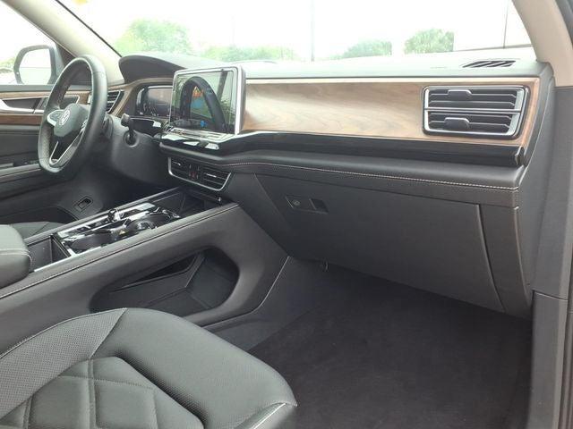 used 2025 Volkswagen Atlas car, priced at $34,995