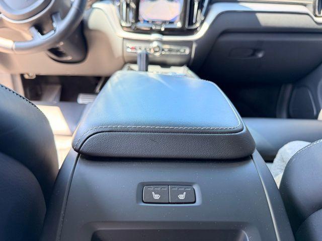 used 2022 Volvo XC60 Recharge Plug-In Hybrid car, priced at $32,500