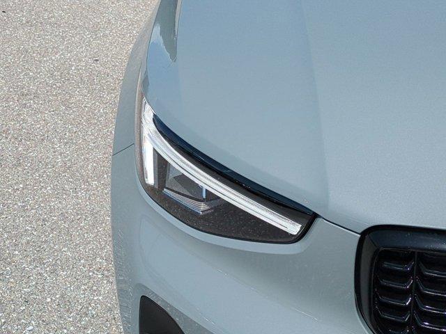 new 2026 Volvo XC40 car, priced at $46,094