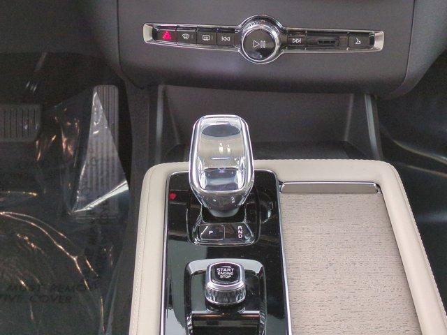 new 2026 Volvo XC90 car, priced at $64,945