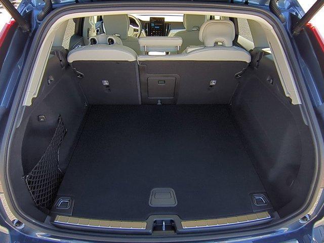 new 2026 Volvo XC60 car, priced at $63,935